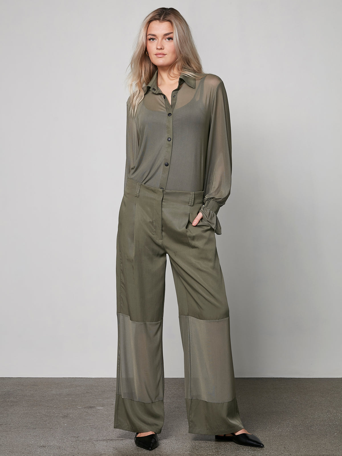 Nu Denmark Yrja Olive Trouser.