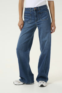 KAFFE KAkarla wide jean. Medium Blue Wash.