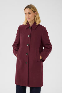 Part Two Kamillas coat.(Port)