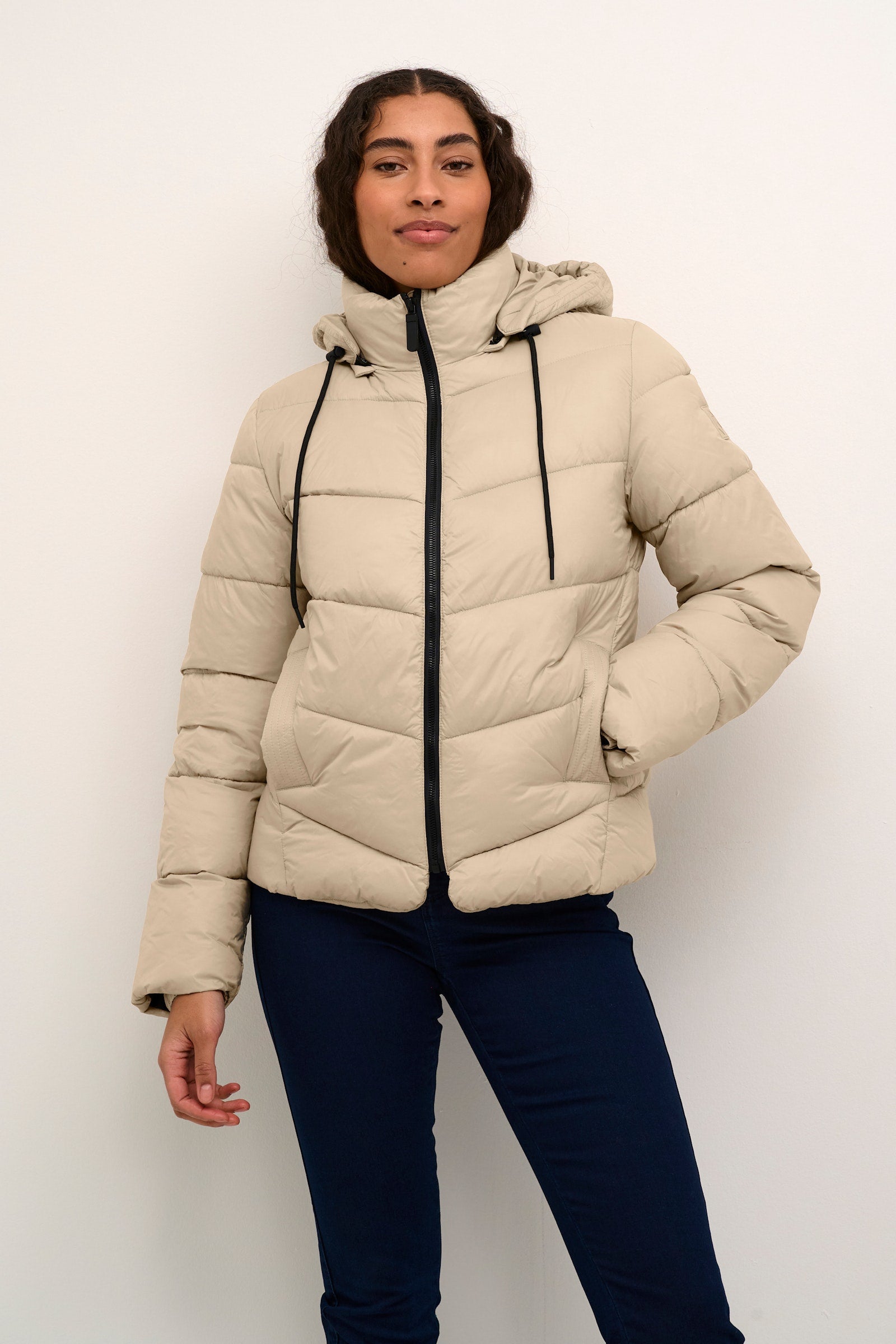 KAFFE Suzanne Jacket.(Feather Grey)