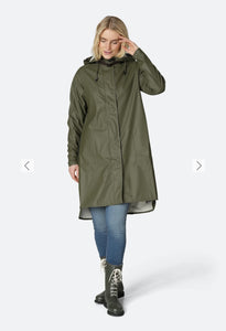 Ilsa Jacobsen Rain71 Army